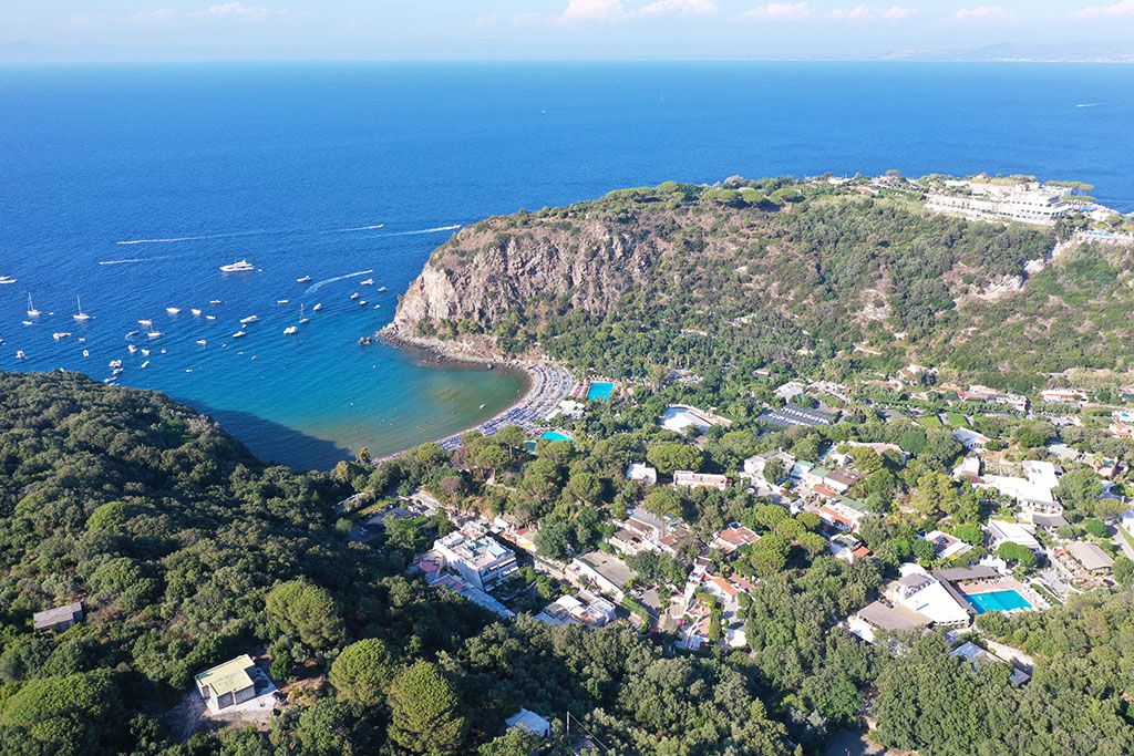 Baia di San Montano - Lacco Ameno