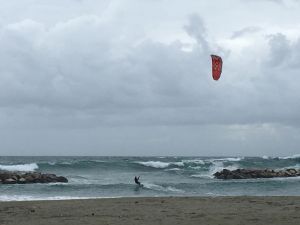 Mare di Ischia in inverno - kite surf