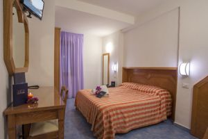 Camere Hotel Terme Tirrenia Ischia - Hotel 3 Stelle Ischia - Info Ischia