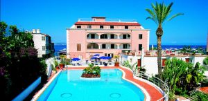 Piscina Hotel Mareblu Ischia - Hotel 5 Stelle Ischia - Info Ischia
