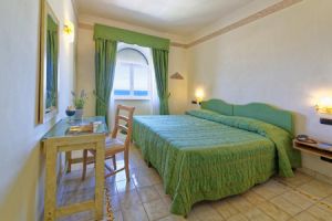 Hotel Punta Imperatore - Hotel 4 Stelle Ischia -Camere - Info Ischia