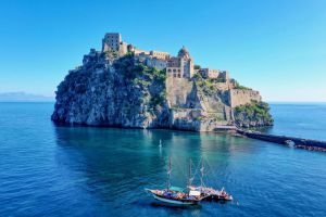 Ischia, il castello Aragonese ad Ottobre